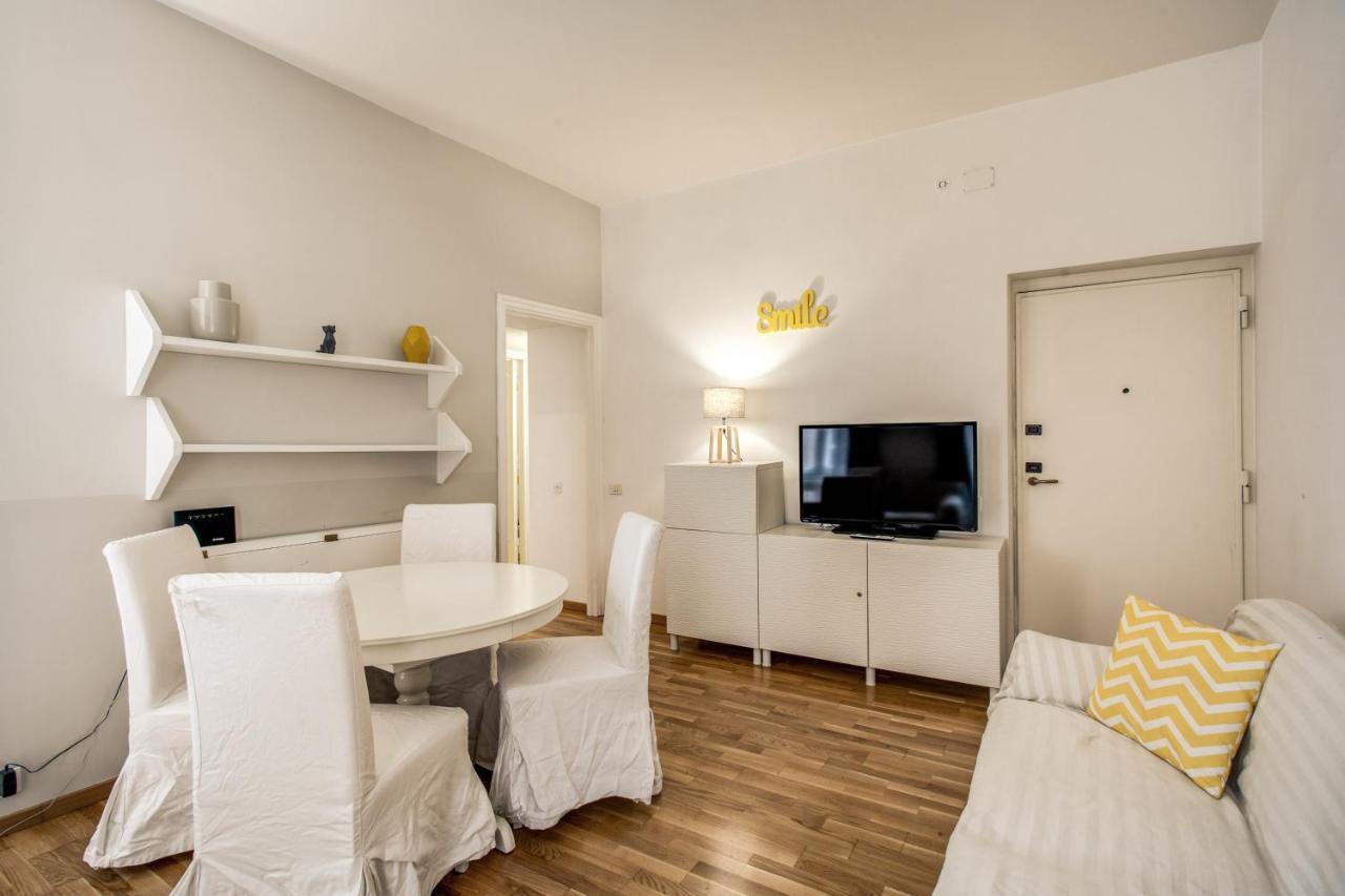 Family Room In Via Del Corso Central Rome Luaran gambar