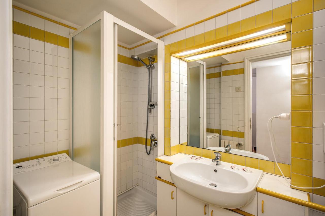 Family Room In Via Del Corso Central Rome Luaran gambar